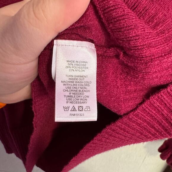 CeCe Sweater Size S Burgundy Red Ruffle Mock Neck Long Sleeve Lightweight Knit - Picture 6 of 10